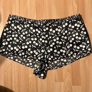 Victoria's Secret Black And White Sleeping Lounge Cherry Lace Pajamas Boy Shorts